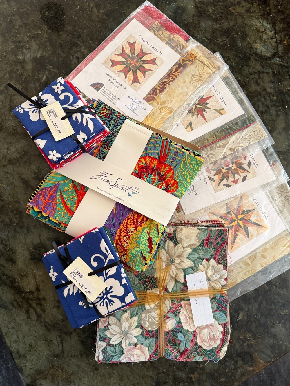Quilting Fabric 100% Premium Cotton,Fat Quarters,Block of Month, Tropical Floral